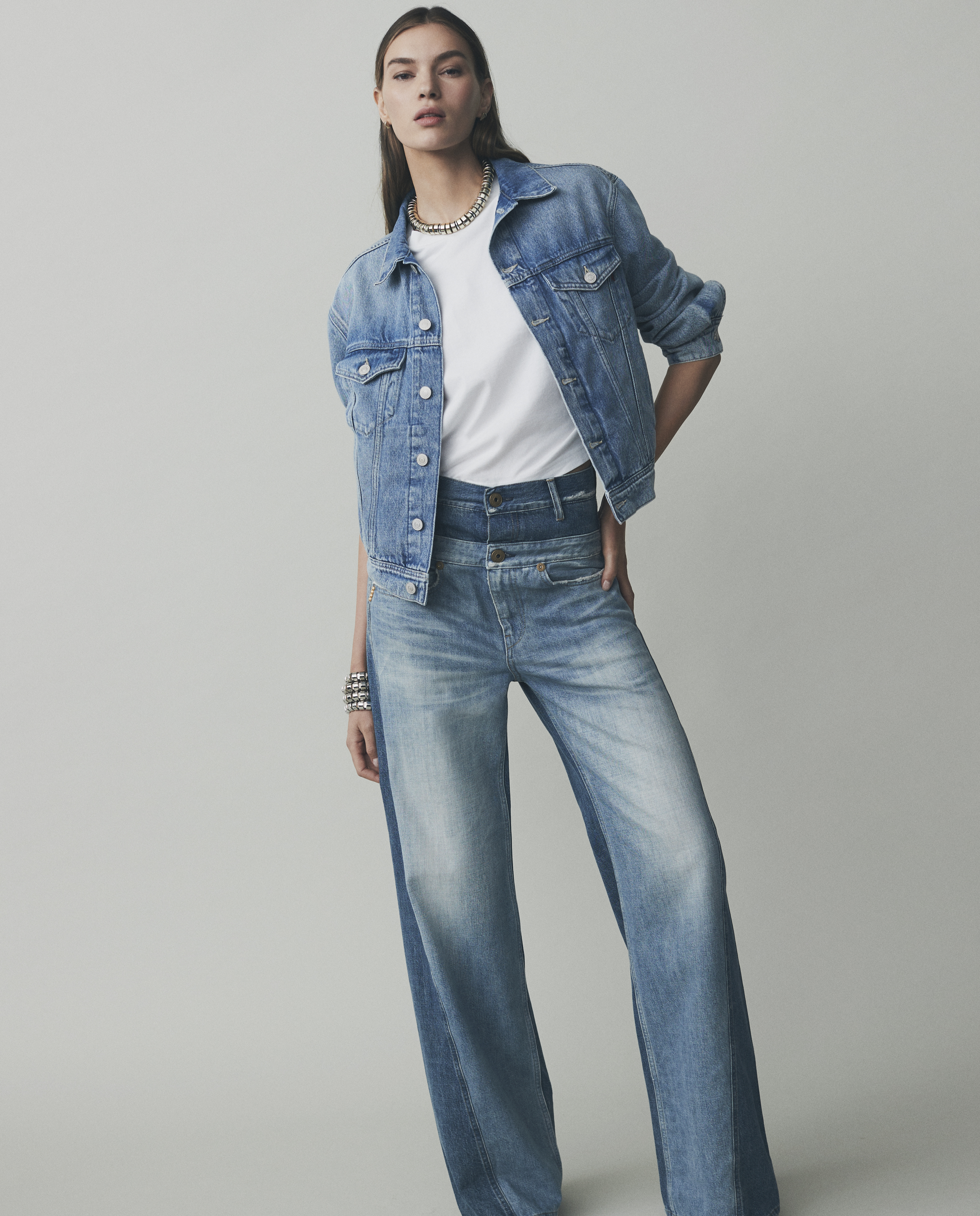 Split-Hem Jeans Are The Cool-Girl Denim Trend For Fall 2023